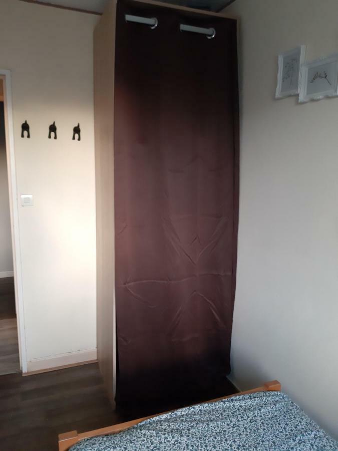 La Squiffiecoise Apartment Bagian luar foto